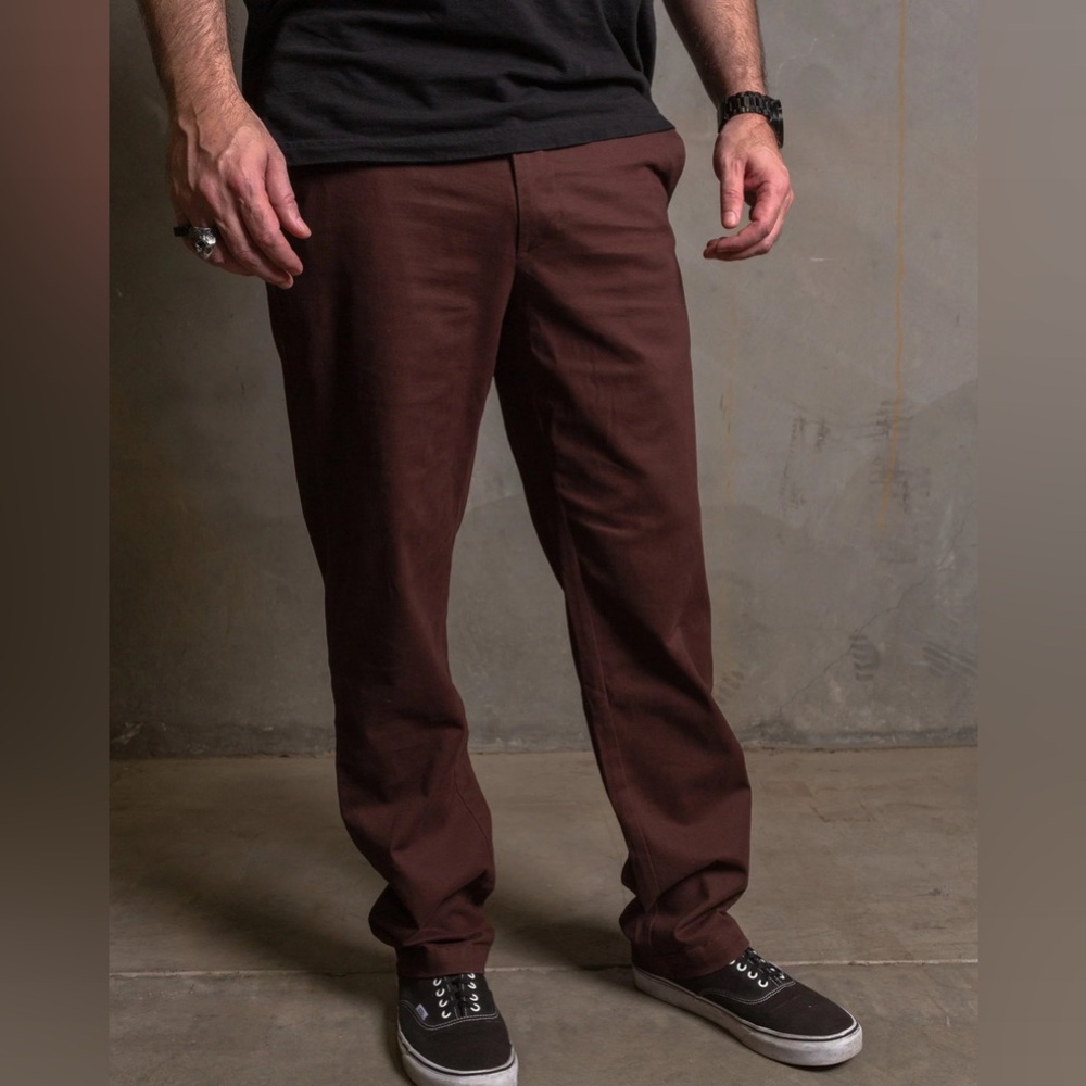 NWOT DIXXON Chino Pants Brown Size 30W/32L - Picture 3 of 11